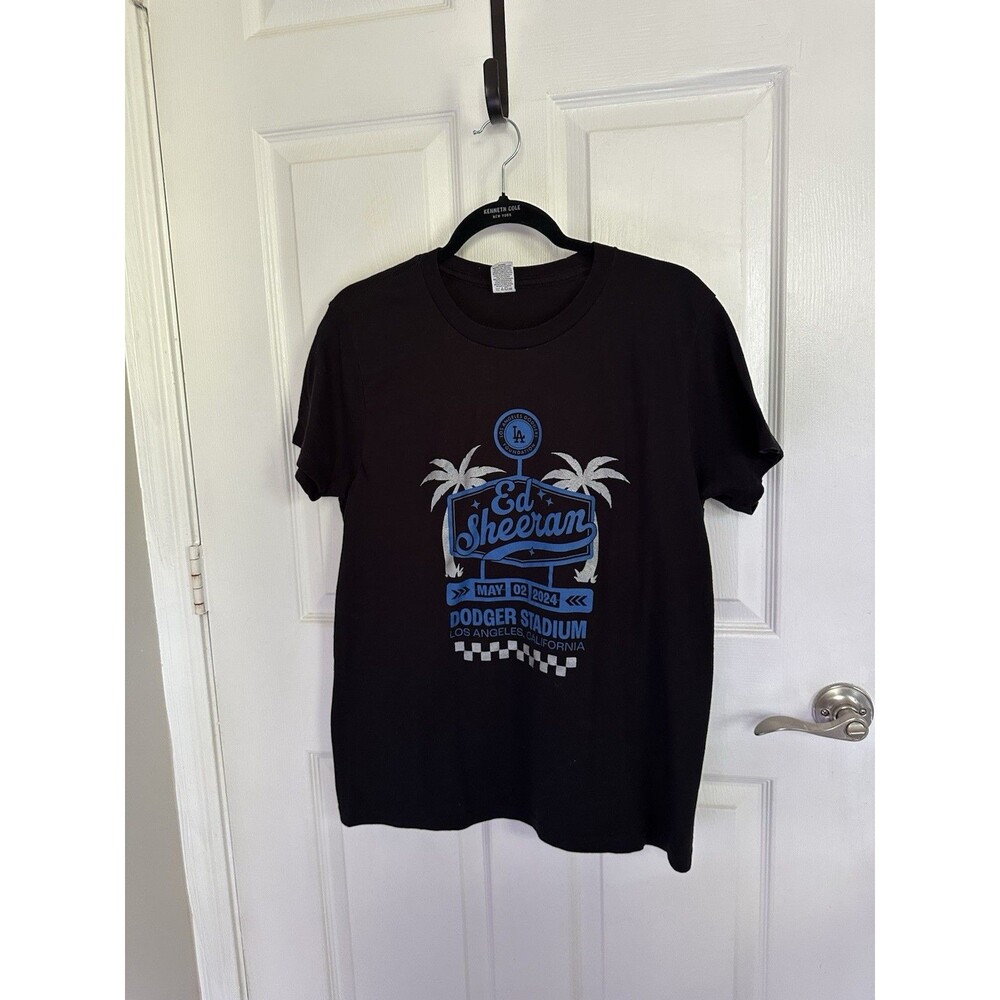 2024 Ed Sheeran Los Angeles Dodgers Stadium Foundation T-Shirt - MEDIUM - MINT